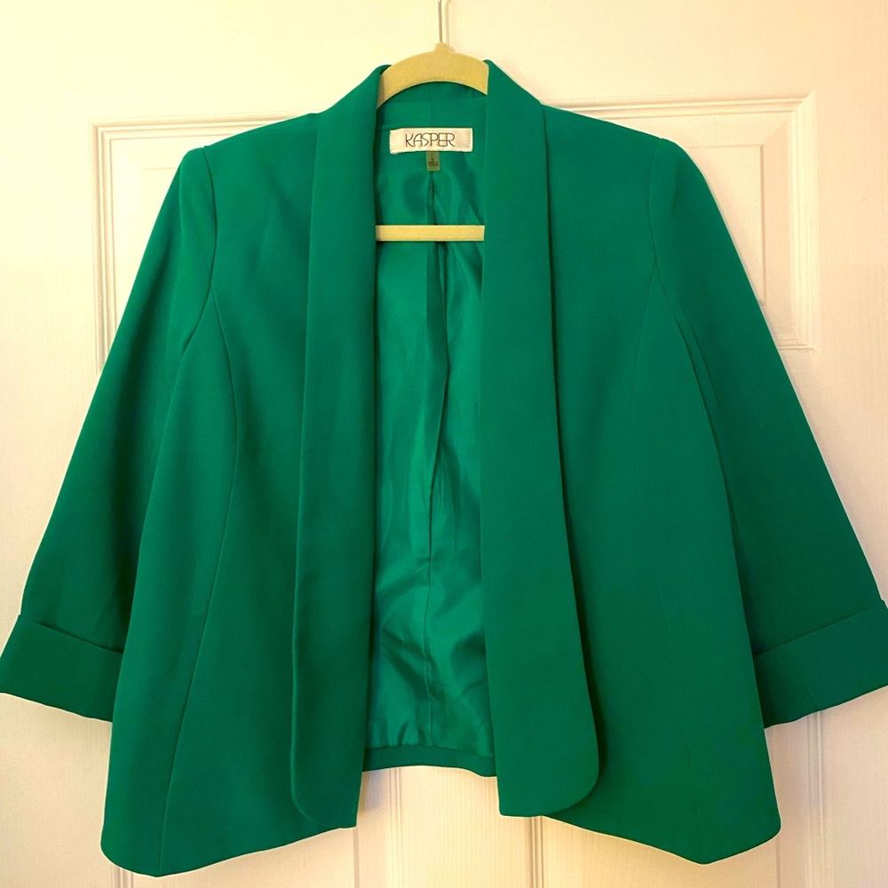 Kasper - size 4 blazer